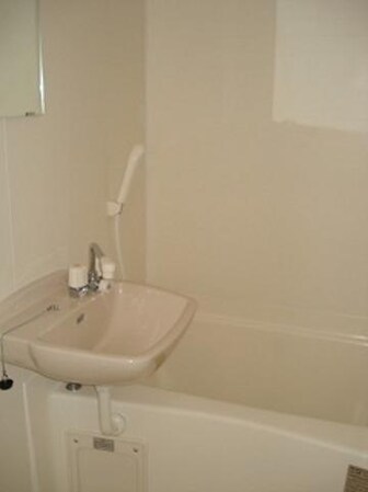 レオパレスミディーCの物件内観写真